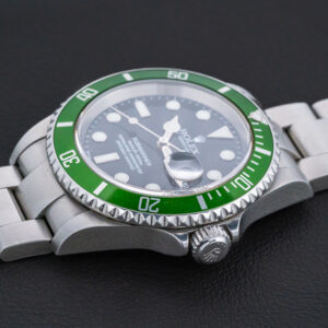 Rolex16610LV Submariner 'Kermit' Flat Four – Newport Watch Club