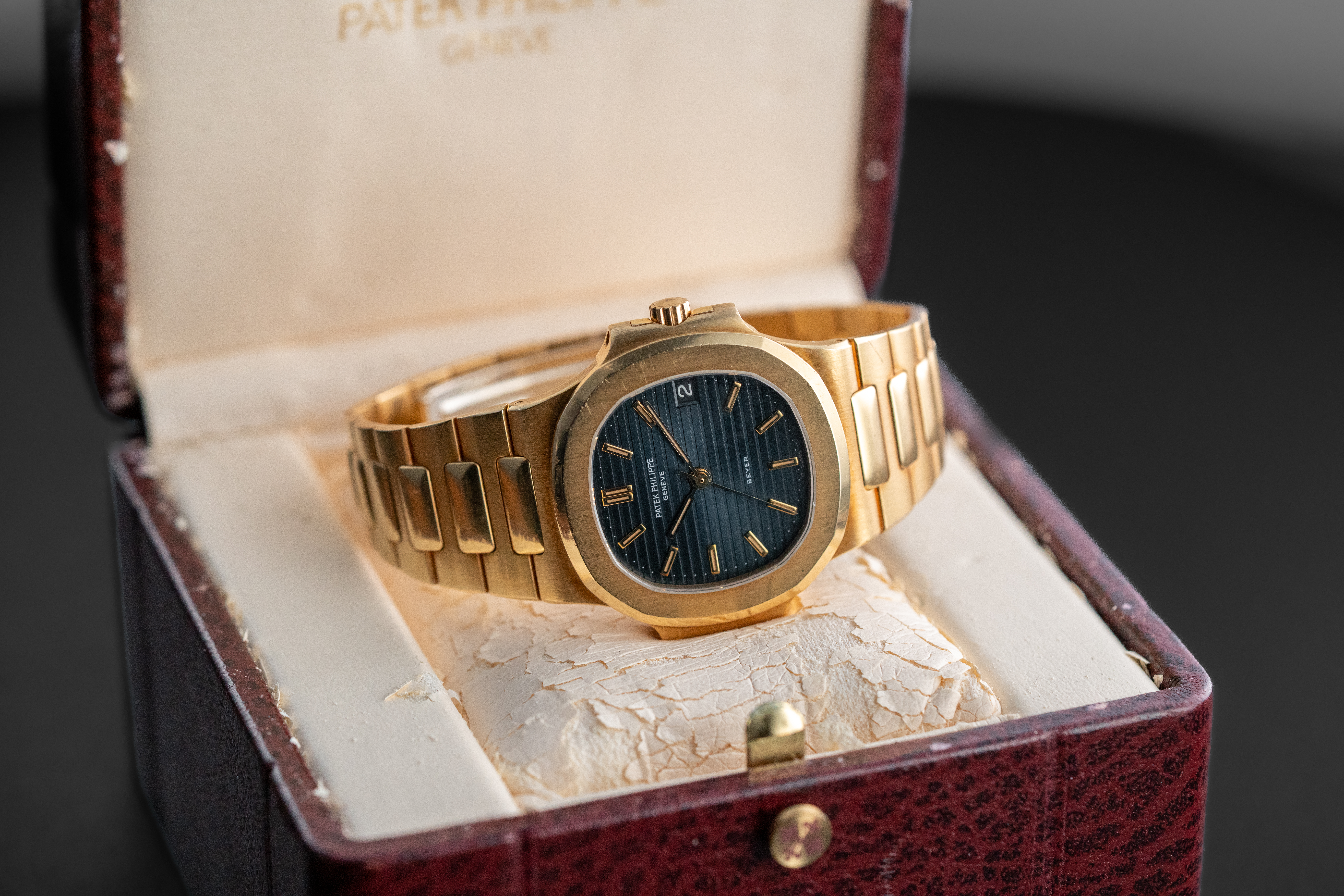 VINTAGE72-73